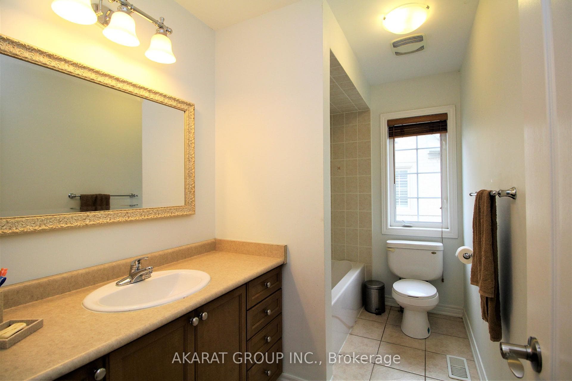 3094 Cardross Court photo 25