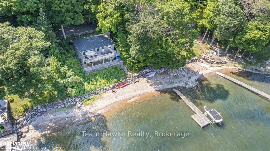 147 MCARTHUR Drive photo 31