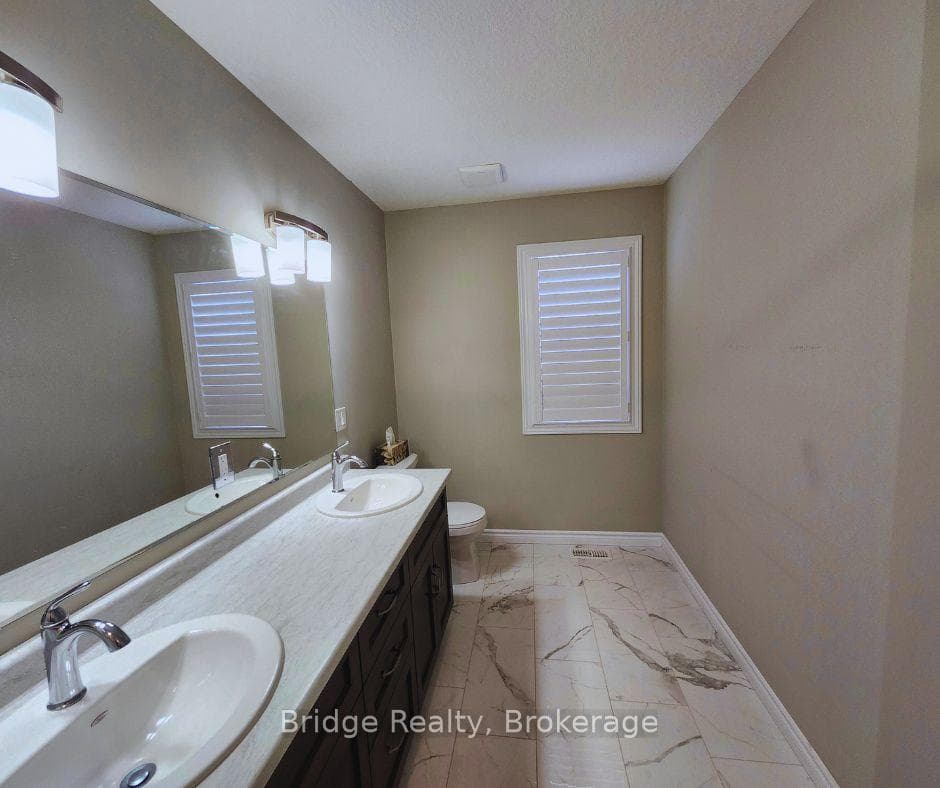 83 Burton Street photo 25