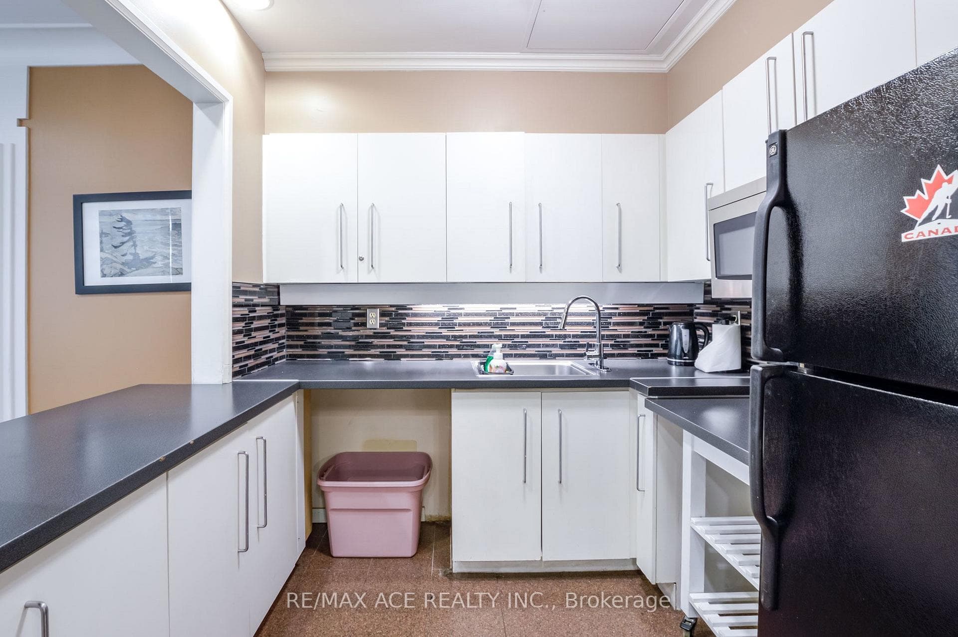 75 King Street Unit 201 photo 32