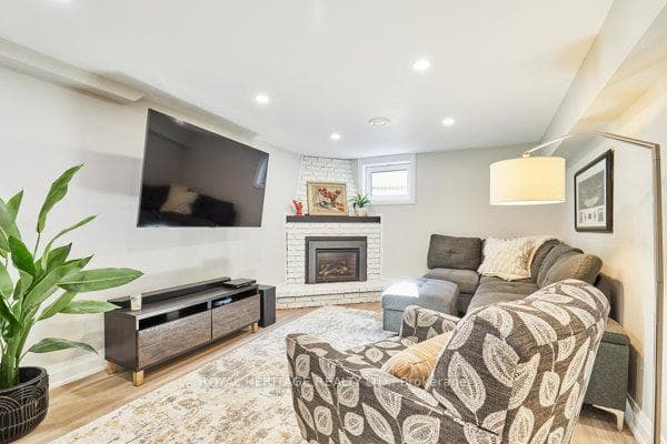 35 Glen Muir Drive photo 26