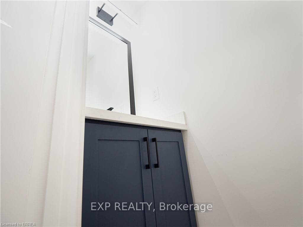 3 Waddington Street photo 15