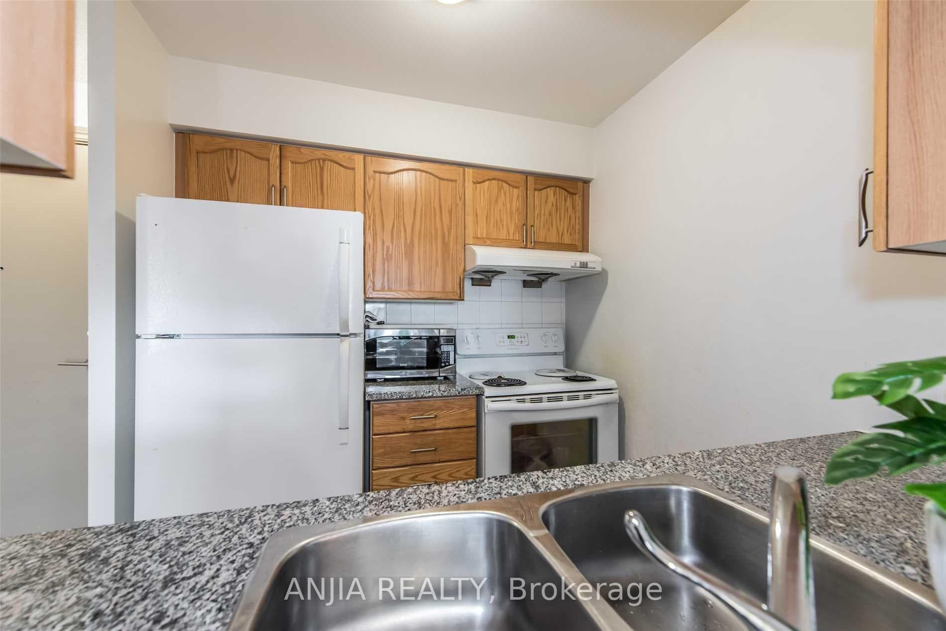 70 Town Centre Court Unit 1203 photo 6