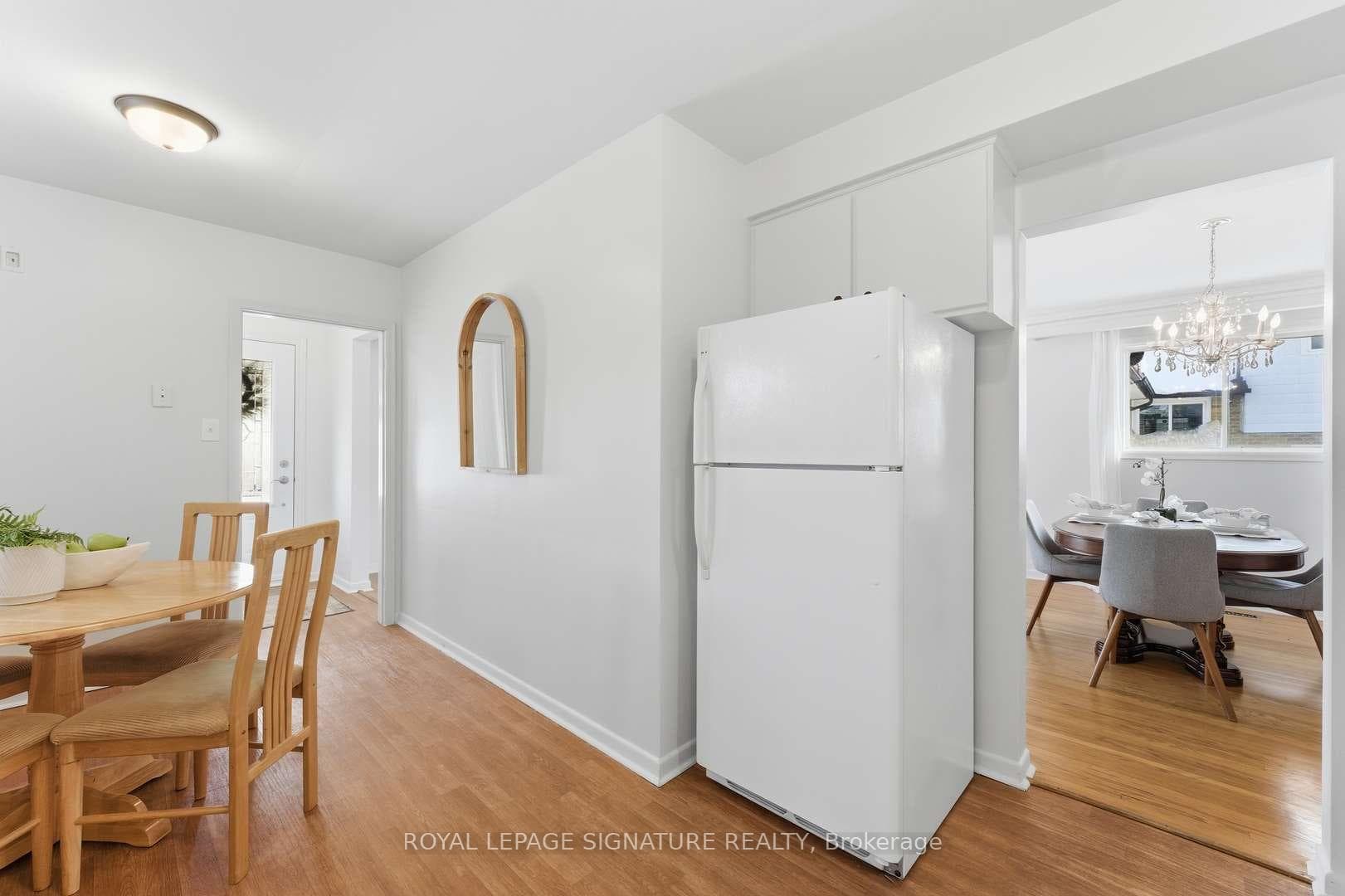 153 Lynnbrook Drive photo 14