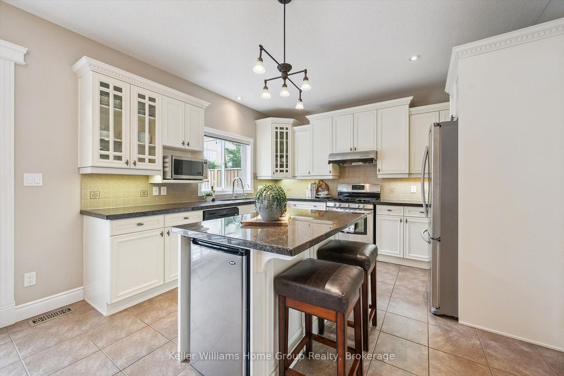 456 Kelso Drive photo 10