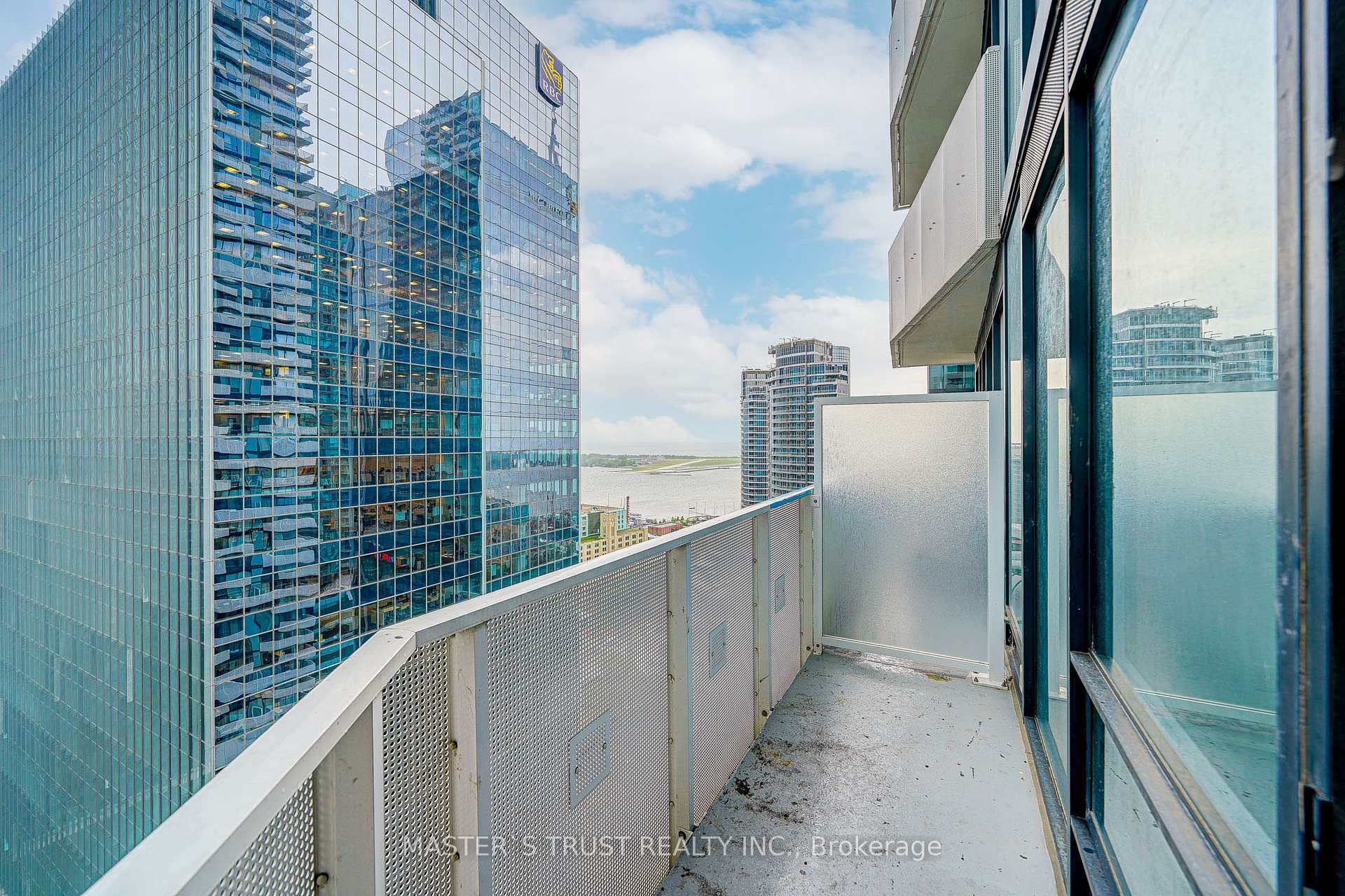 88 Harbour Street Unit 2809 photo 26