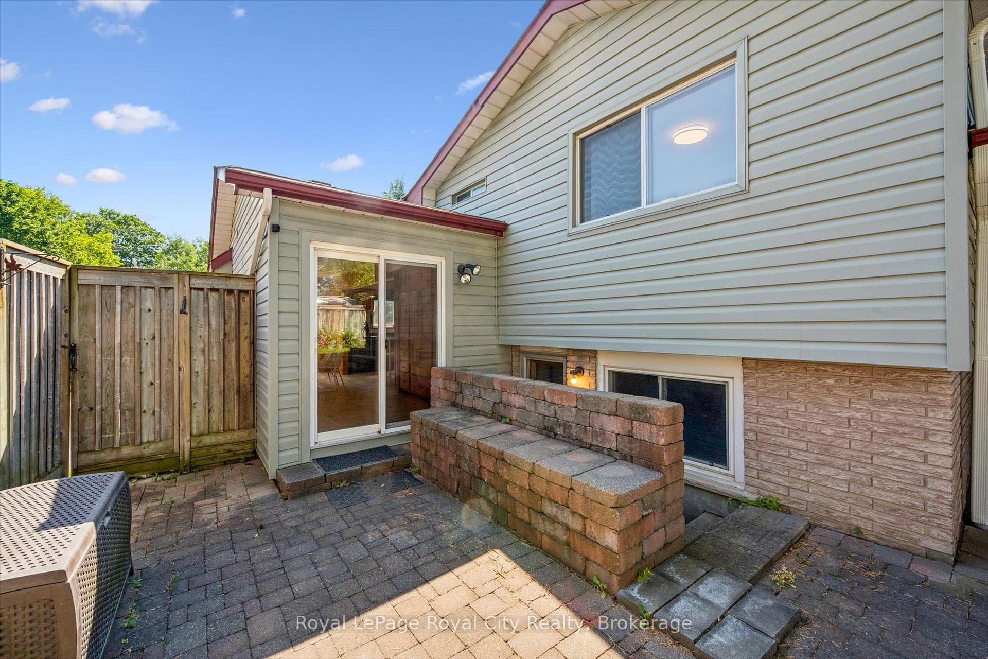 85 Sleeman Avenue photo 37