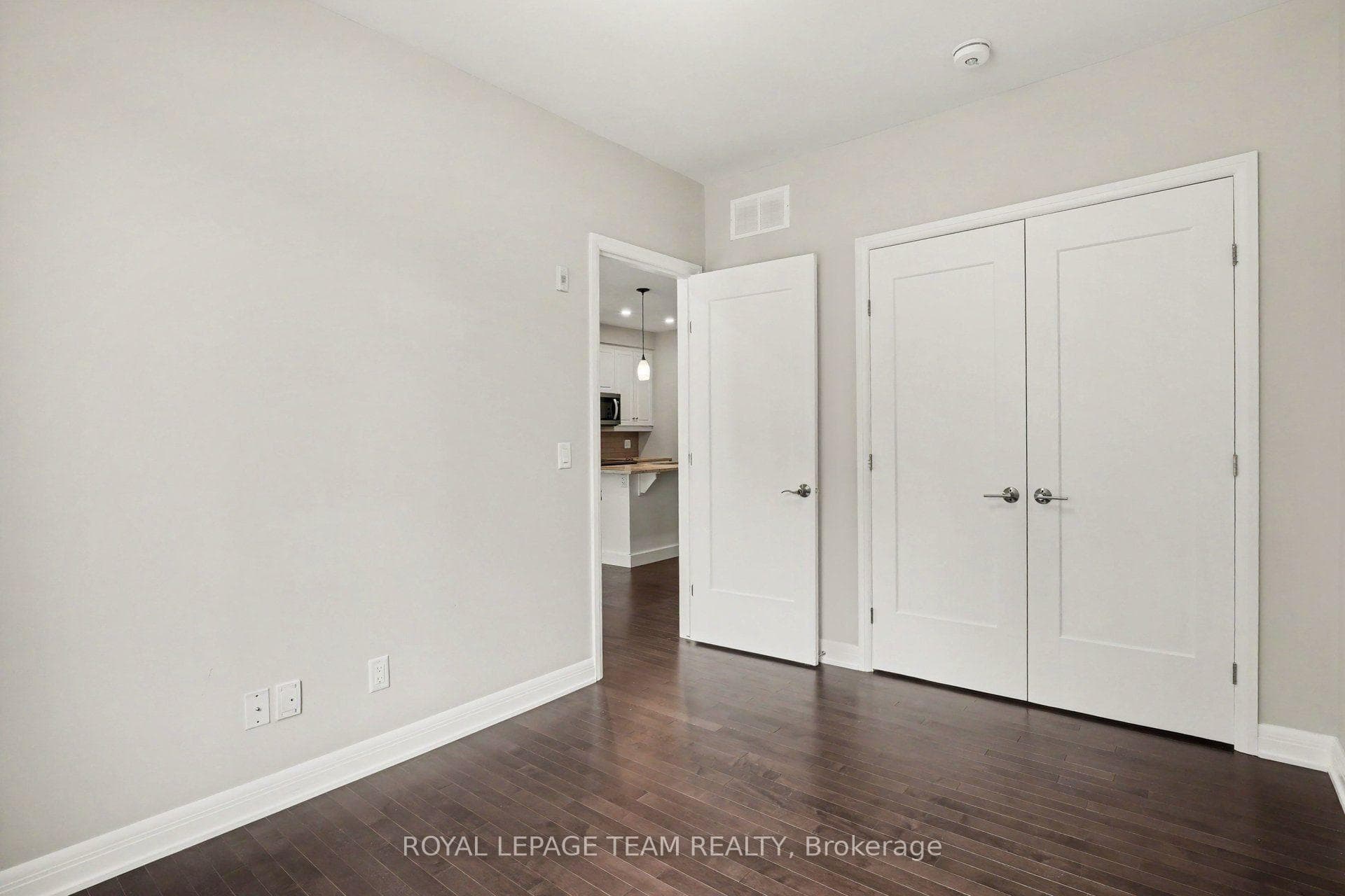 190 Boundstone Way Unit 104 photo 17