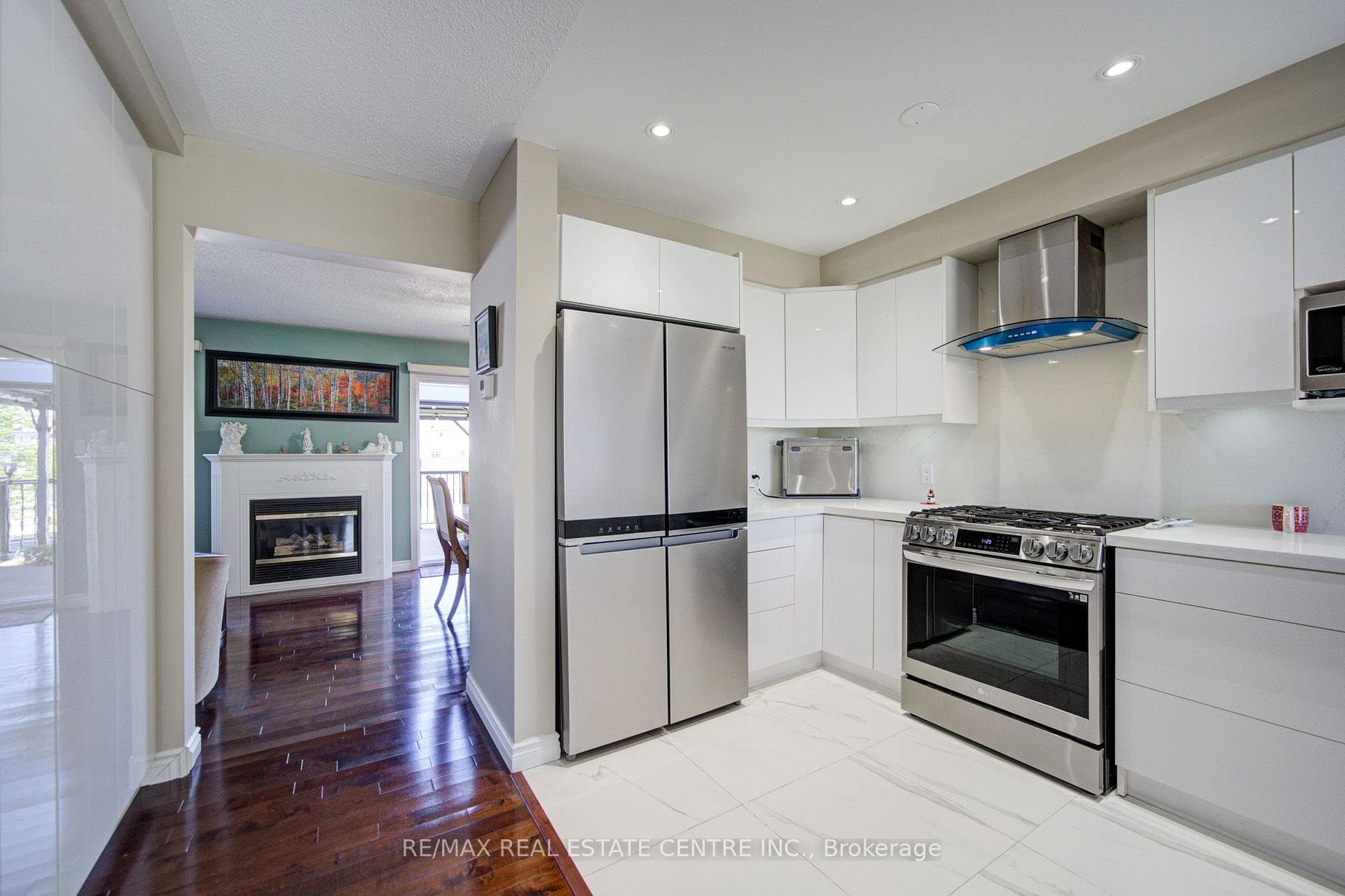 22 Lakeridge Drive photo 15