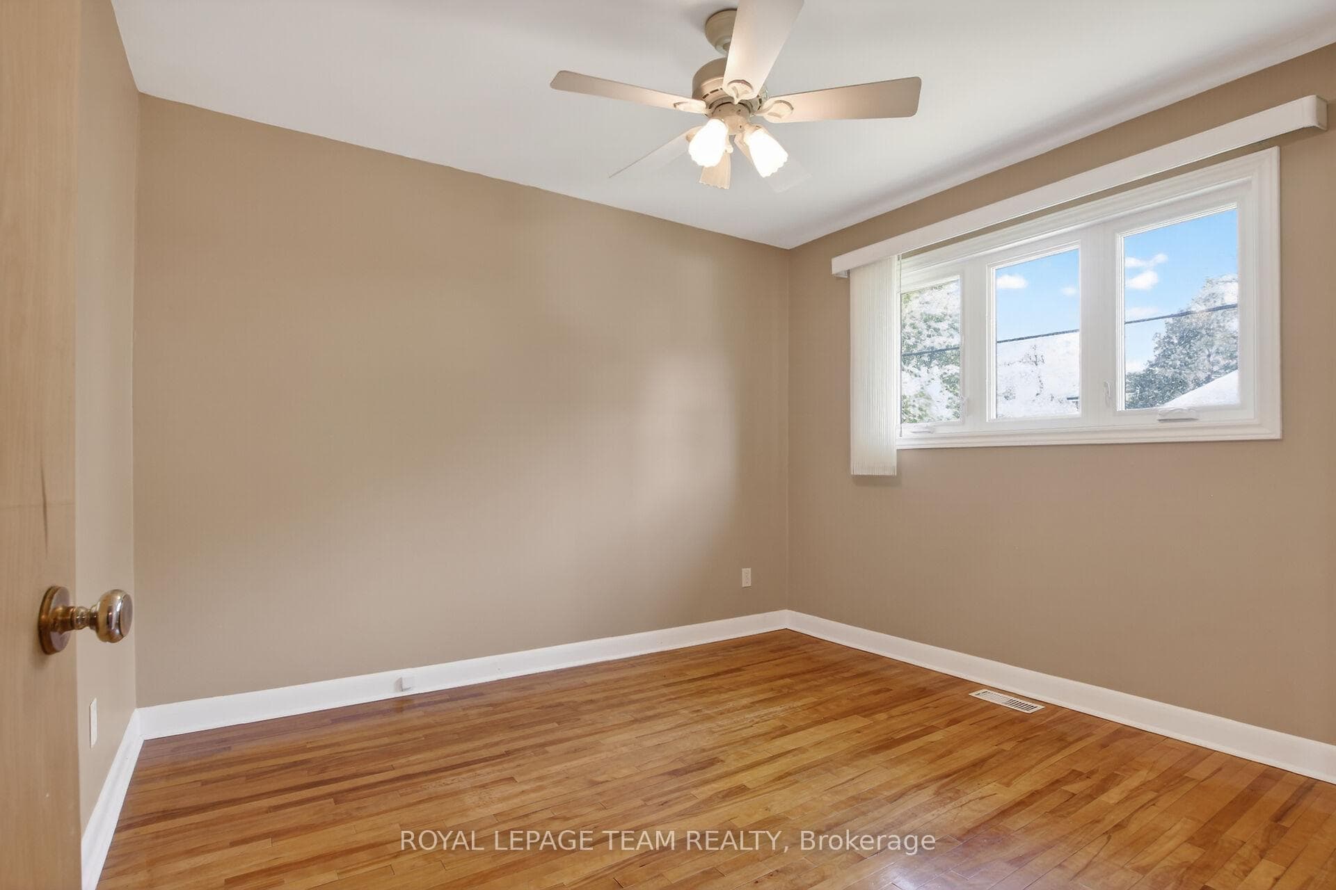 2390 Cheshire Road photo 20