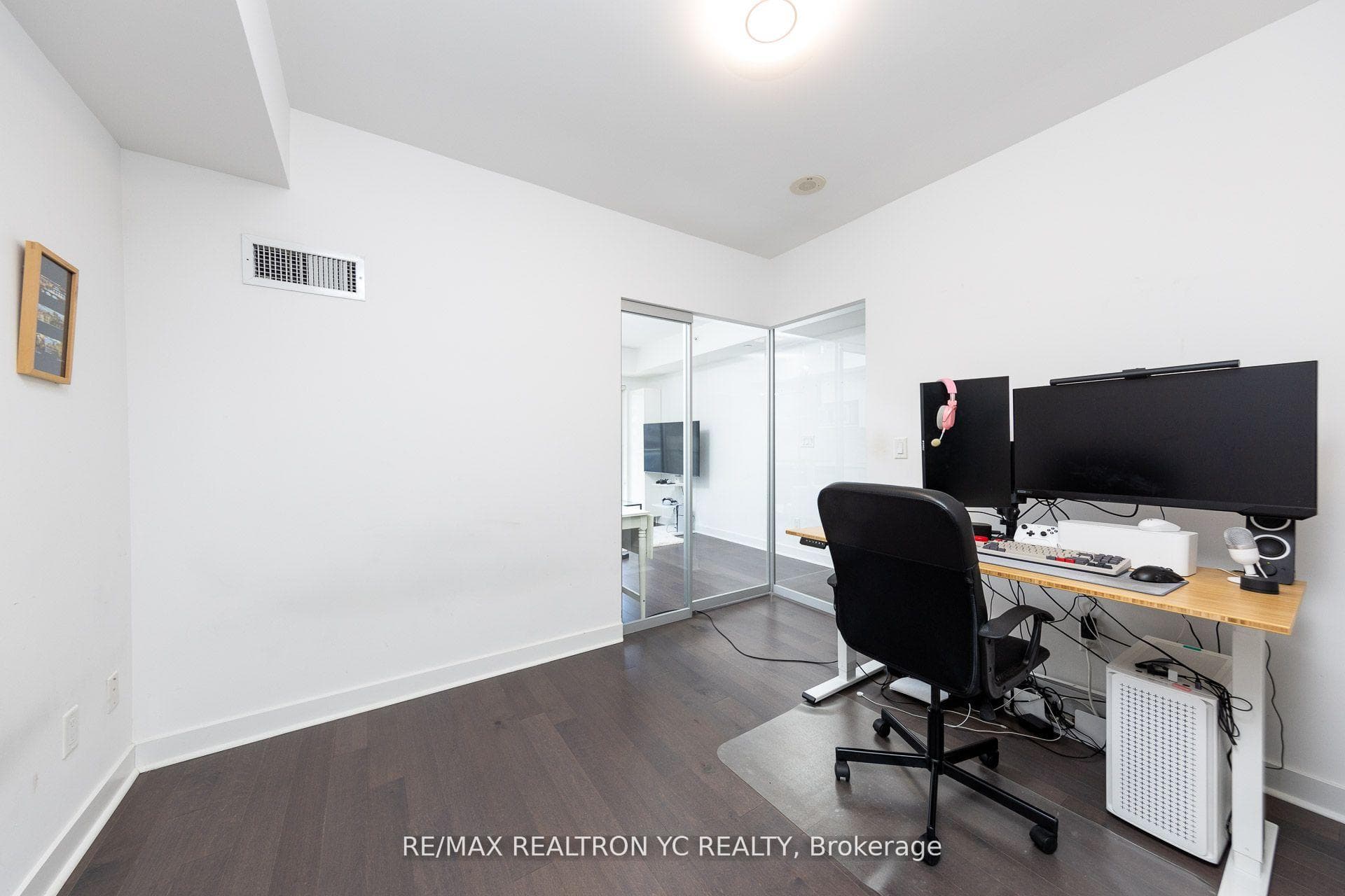 58 Orchard View Boulevard Unit 1808 photo 13