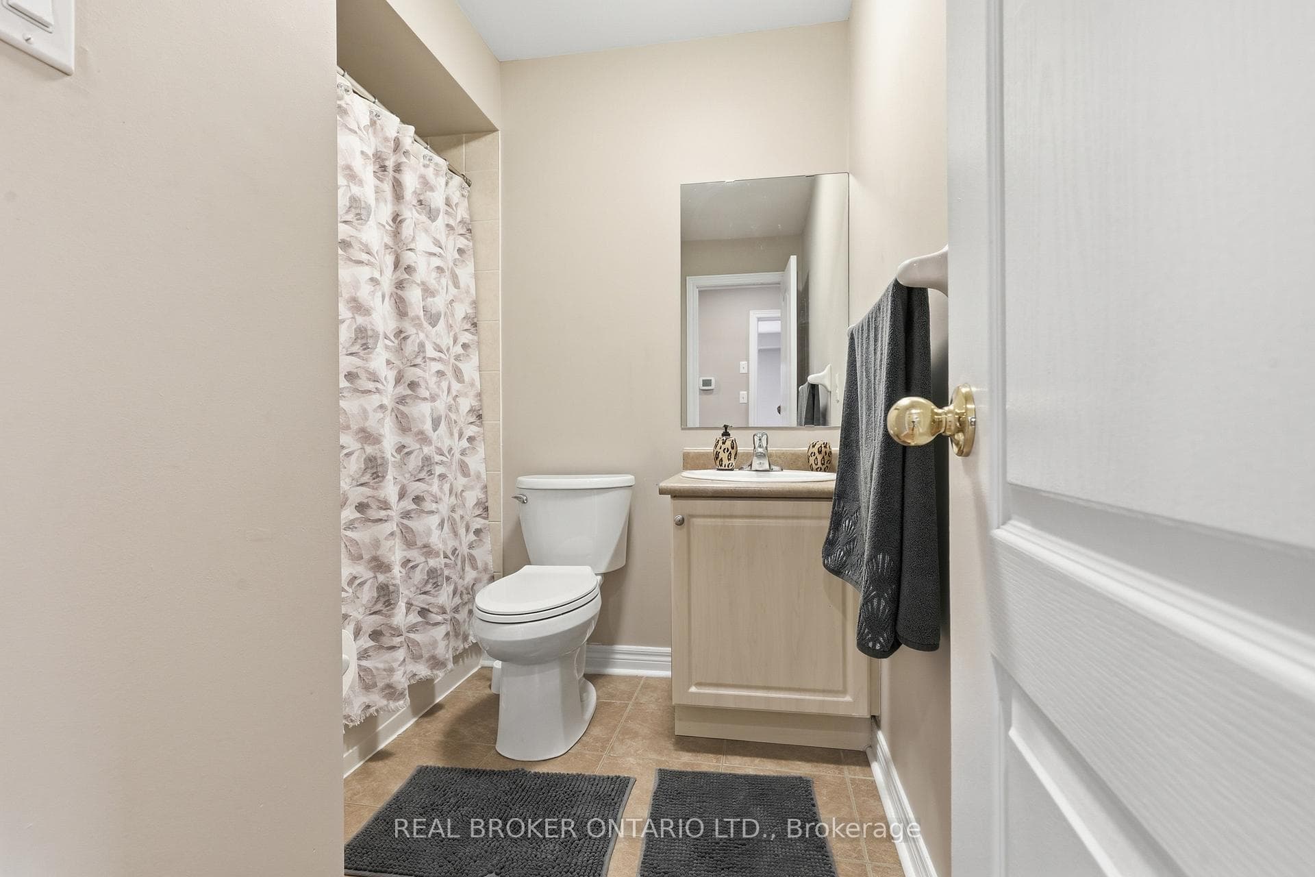 2 Sir Jacobs Crescent Unit MAIN photo 10