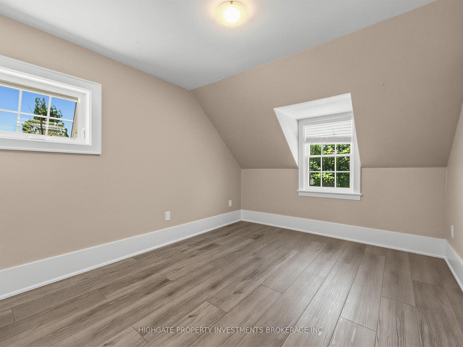 107 Kent Street Unit Upper photo 16