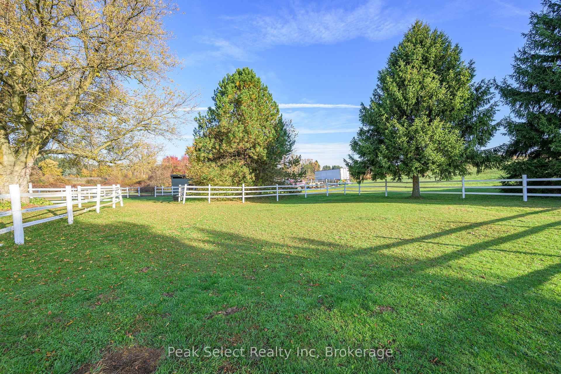 20076 Cherryhill Road photo 12