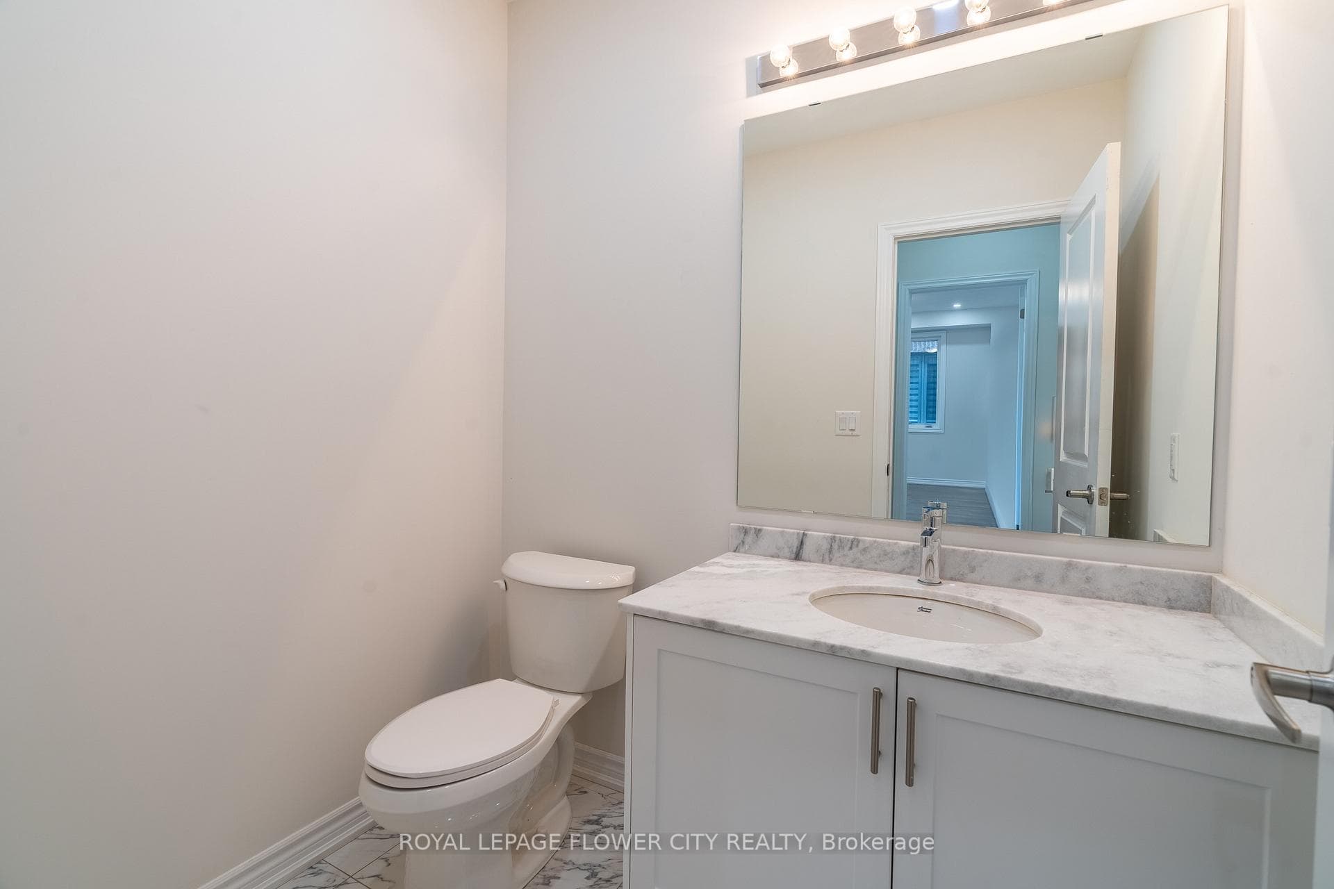 23 Galvin Avenue photo 7