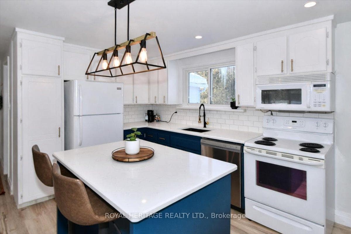 1436 Cedar Valley Road photo 17