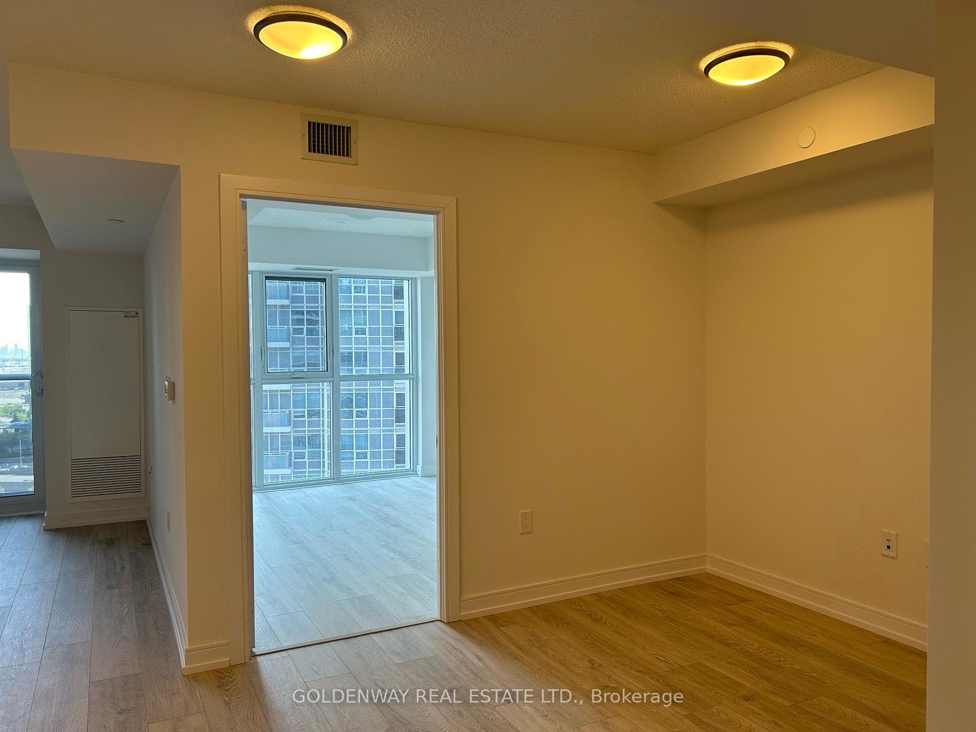 225 Village Green Square Unit 1305 photo 11