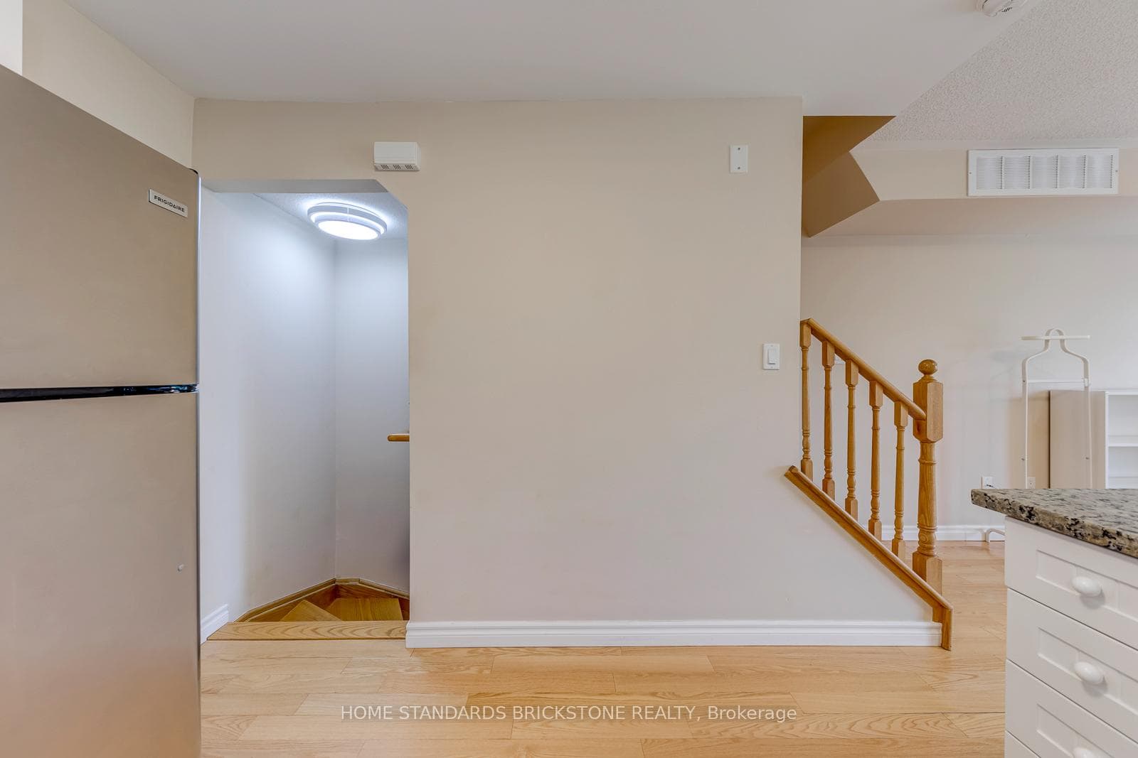 306 John Street Unit 291 photo 21