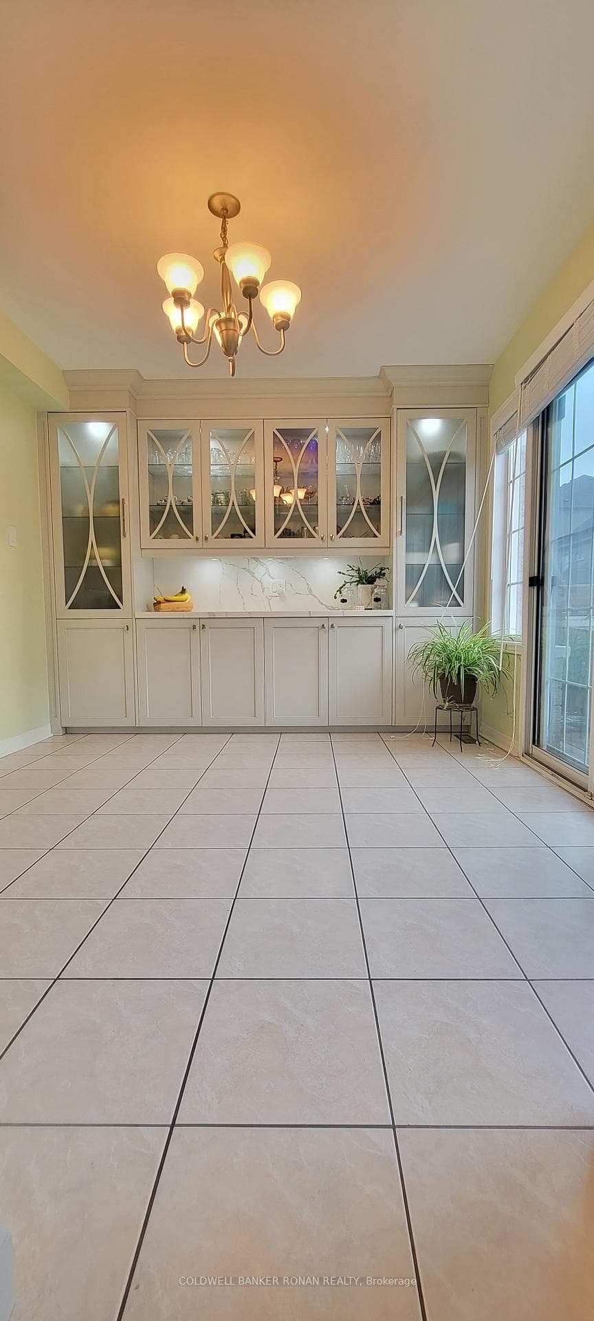398 Marble Place photo 14