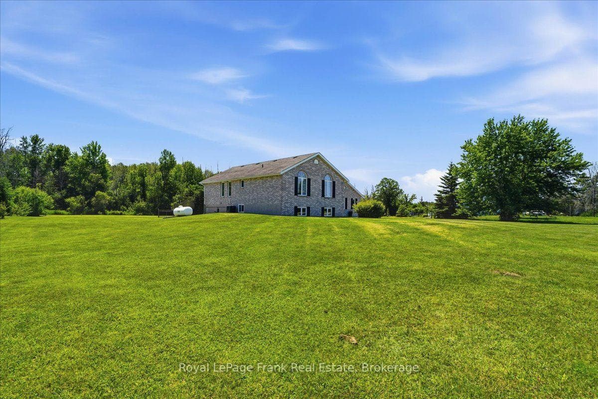 1400 Casey Road photo 48