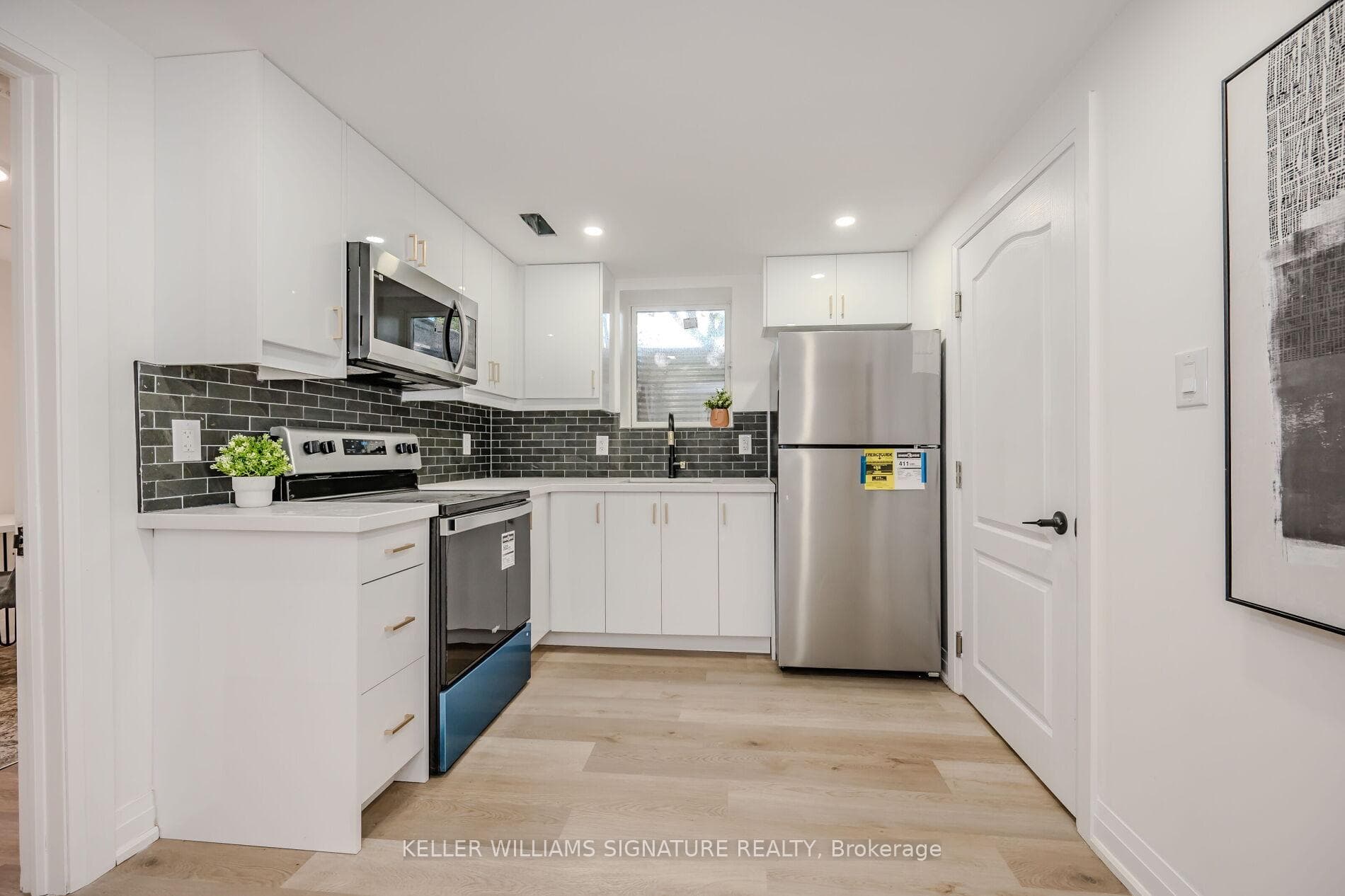 191 MENDEL Court photo 23