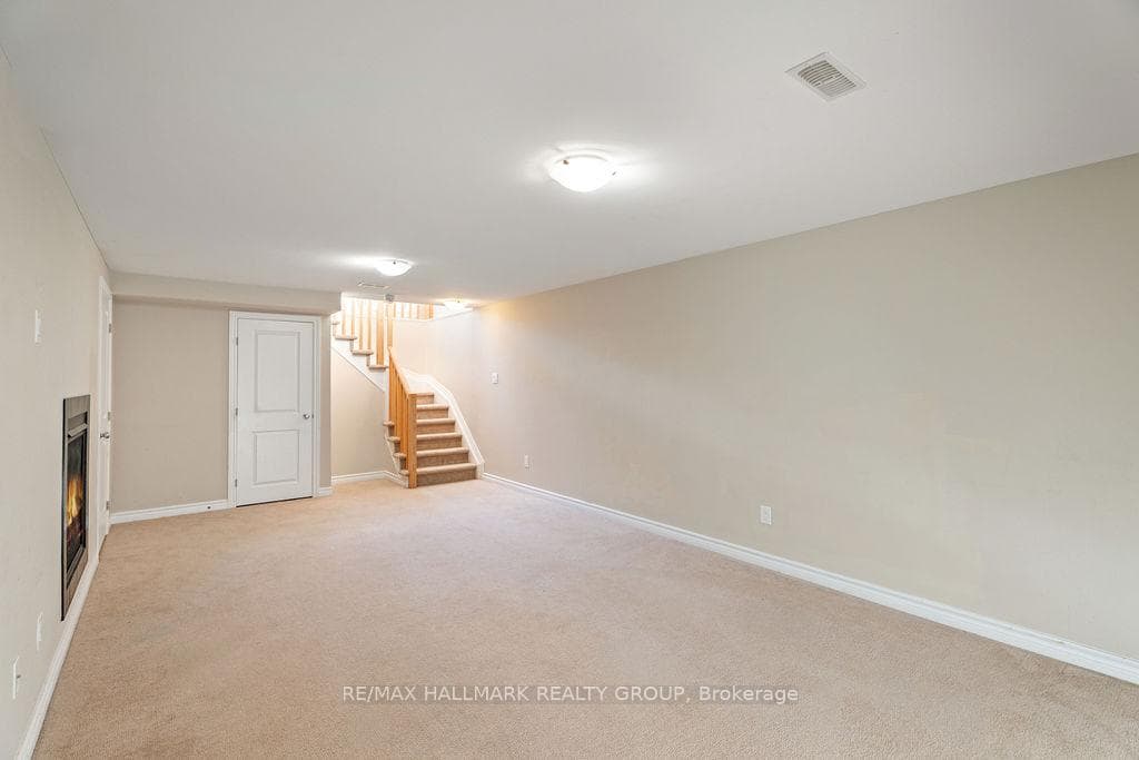 366 Alasken Drive photo 38