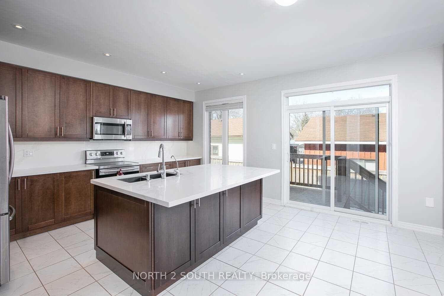 80 Robb Thompson Road photo 8