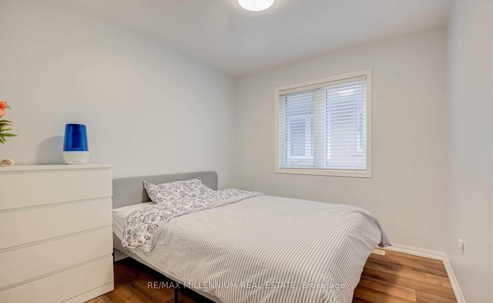 490 Mcjannett Avenue Unit Upper photo 13