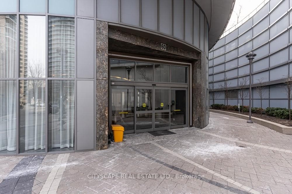 60 Absolute Avenue Unit 2507 photo 3