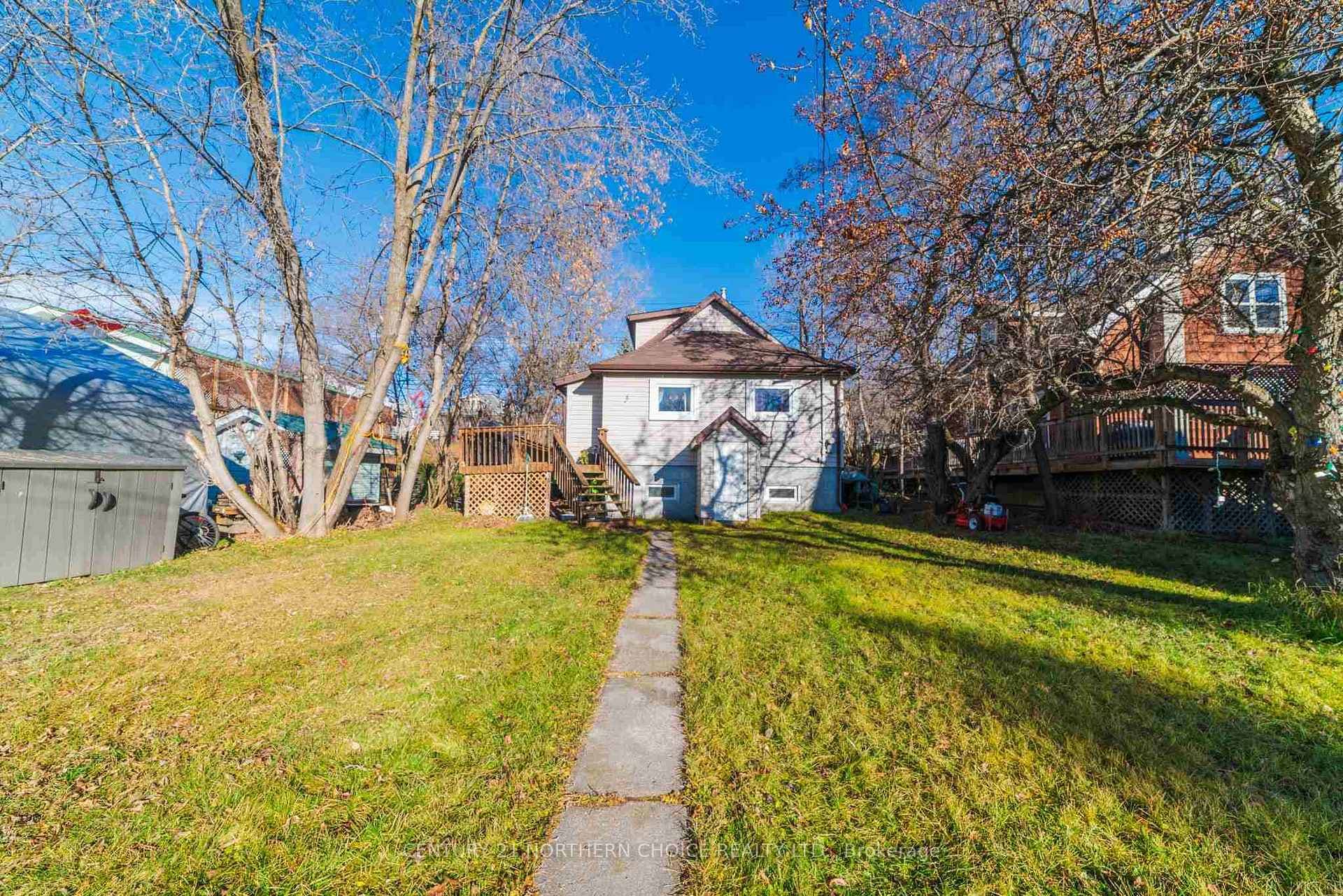 233 Third Street photo 28