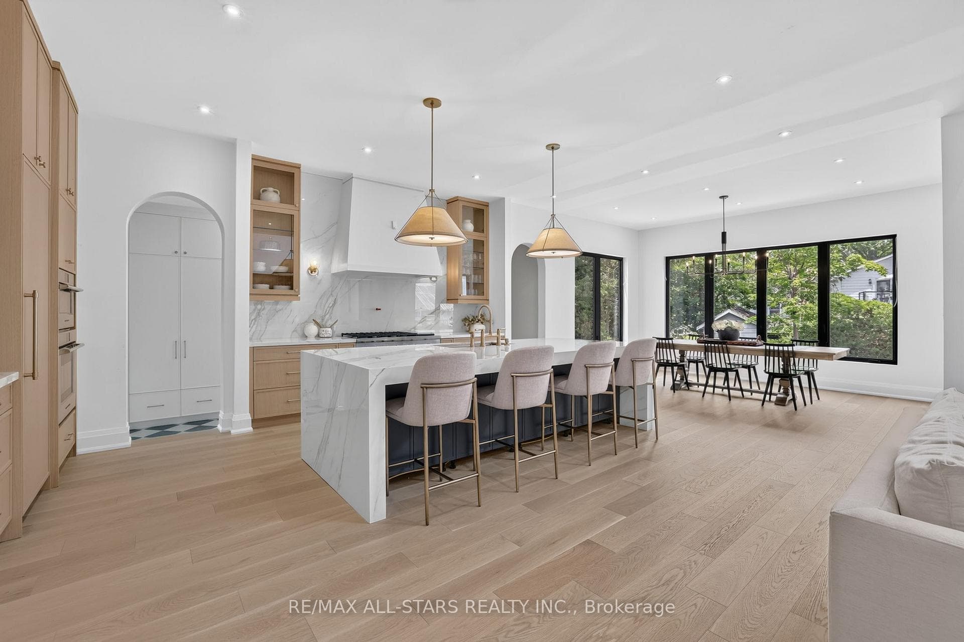 351 South Street photo 12