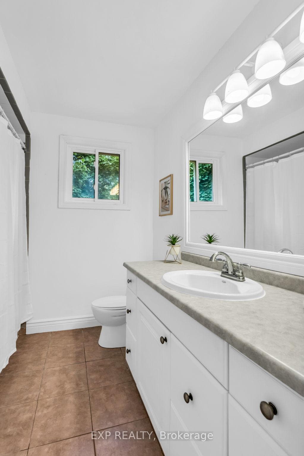 1 Windover Drive photo 27