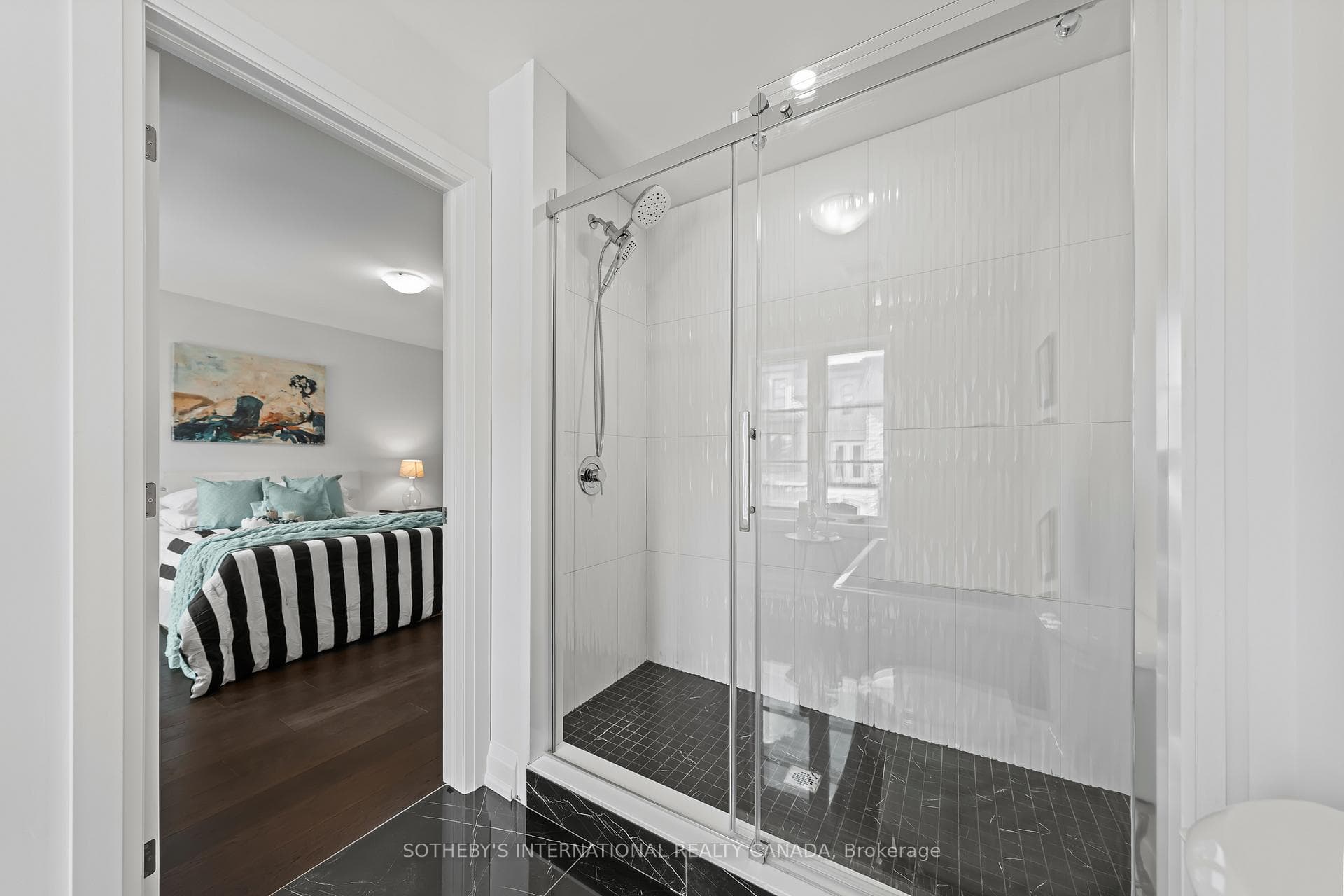 675 Victoria Road Unit 23 photo 22