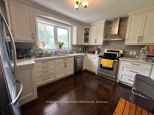 295 Pleasant Avenue photo 8