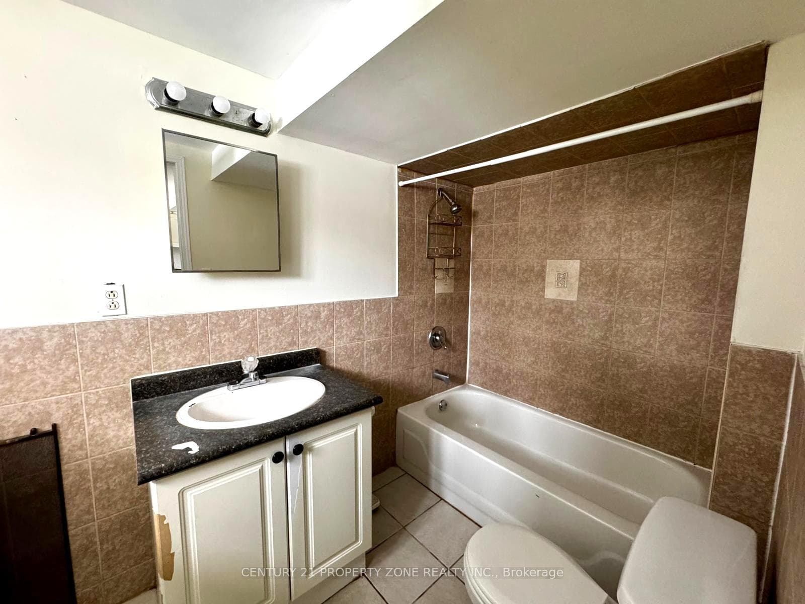 15 Carney Road photo 12