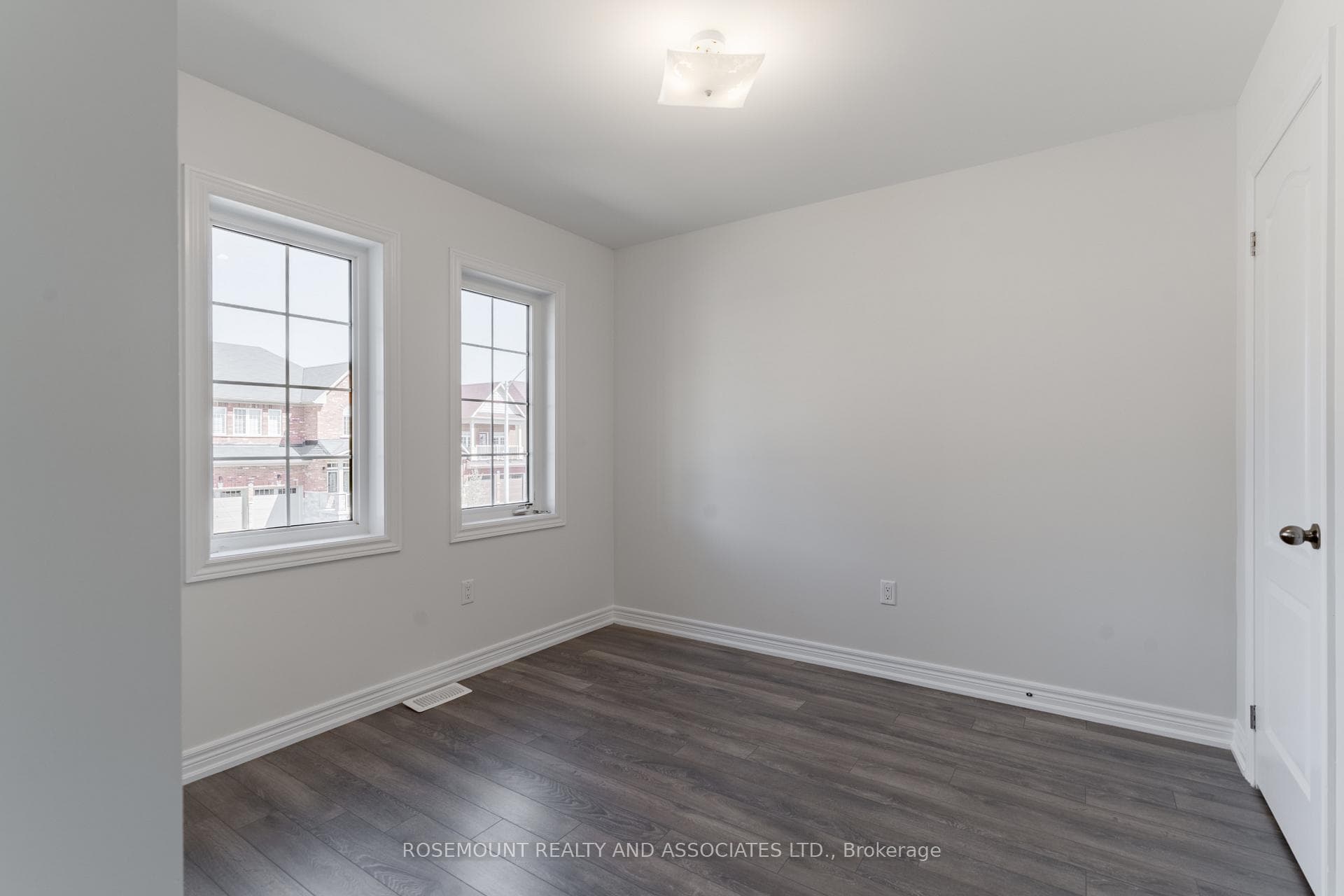 230 Bruce Cameron Drive photo 16