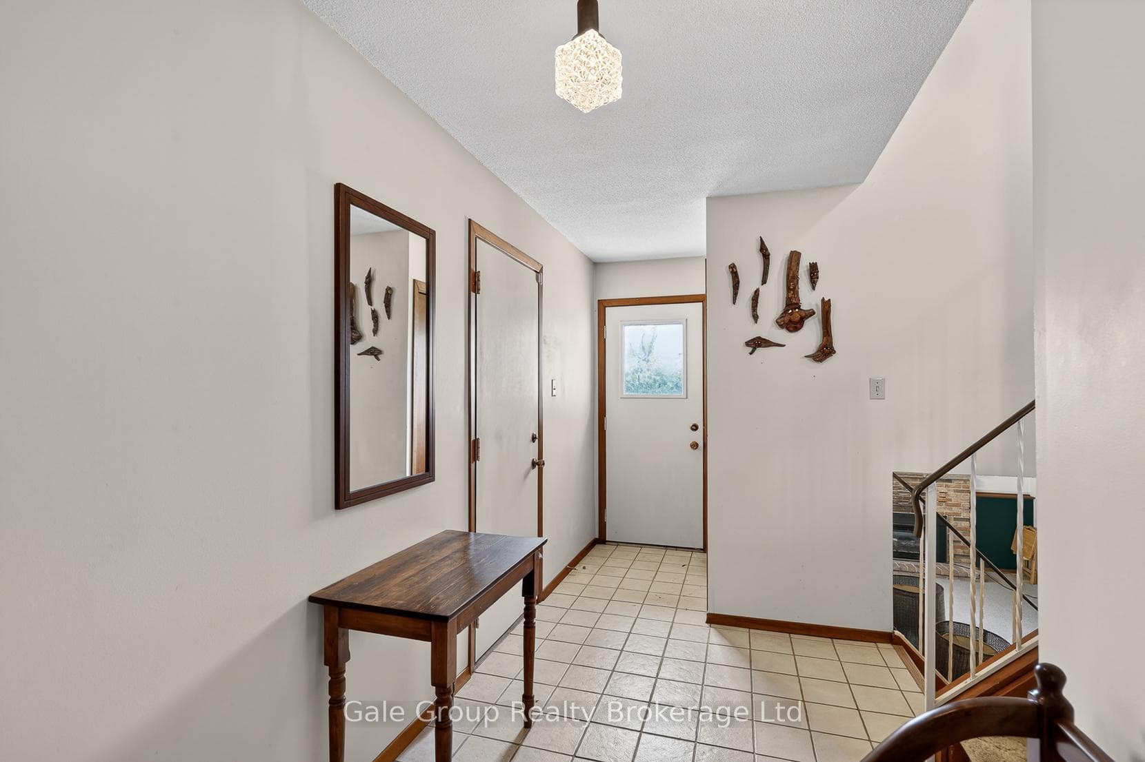 111 Chippewa Avenue photo 4