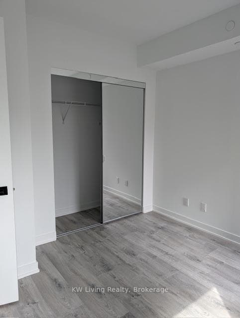 327 King Street Unit 701 photo 7