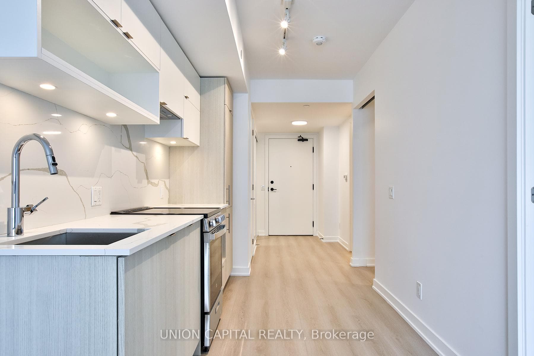 100 Queen Street Unit 2312 photo 11