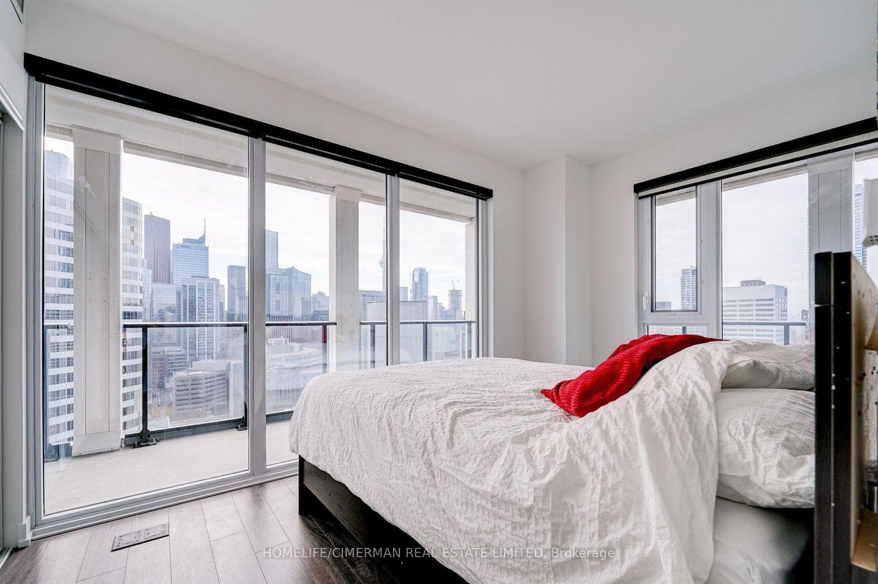 20 Edward Street Unit 2410 photo 16