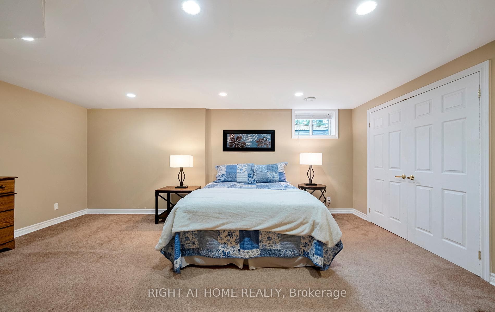 35 Sadler Crescent photo 35