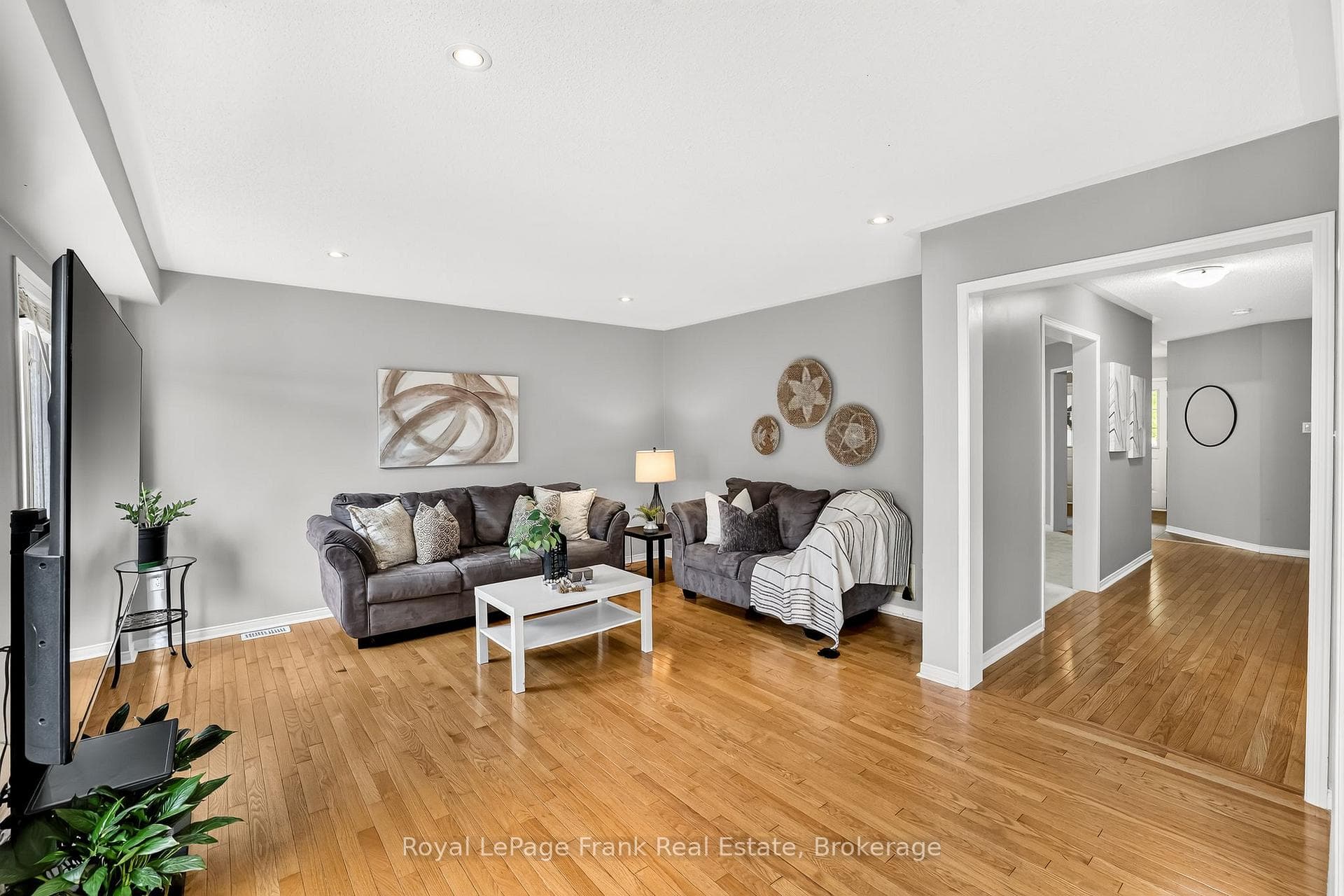 150 Dadson Drive photo 18