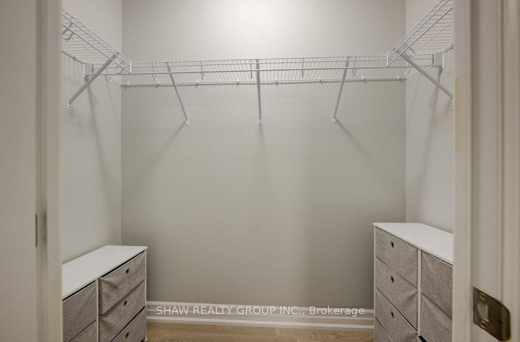1880 Gordon Street Unit 408 photo 29