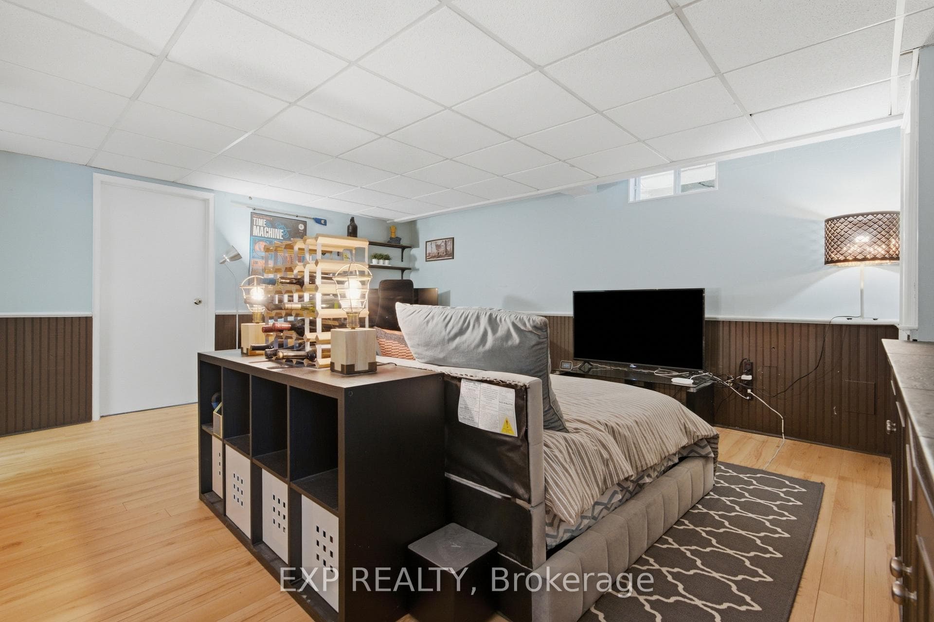86 Baxter Crescent photo 33