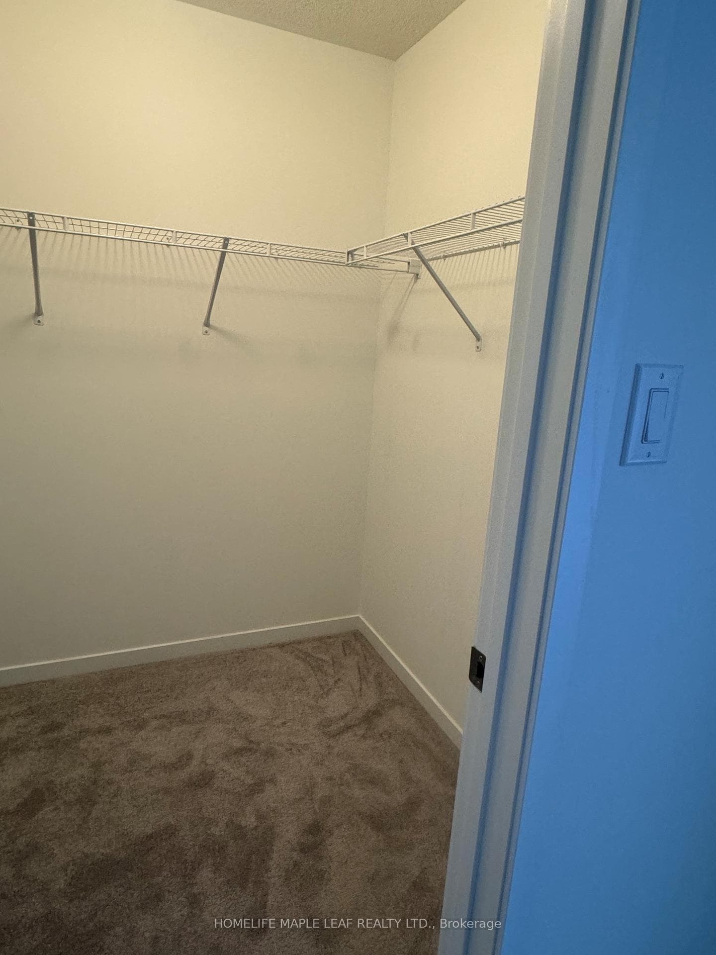 765 Conlin Road photo 10