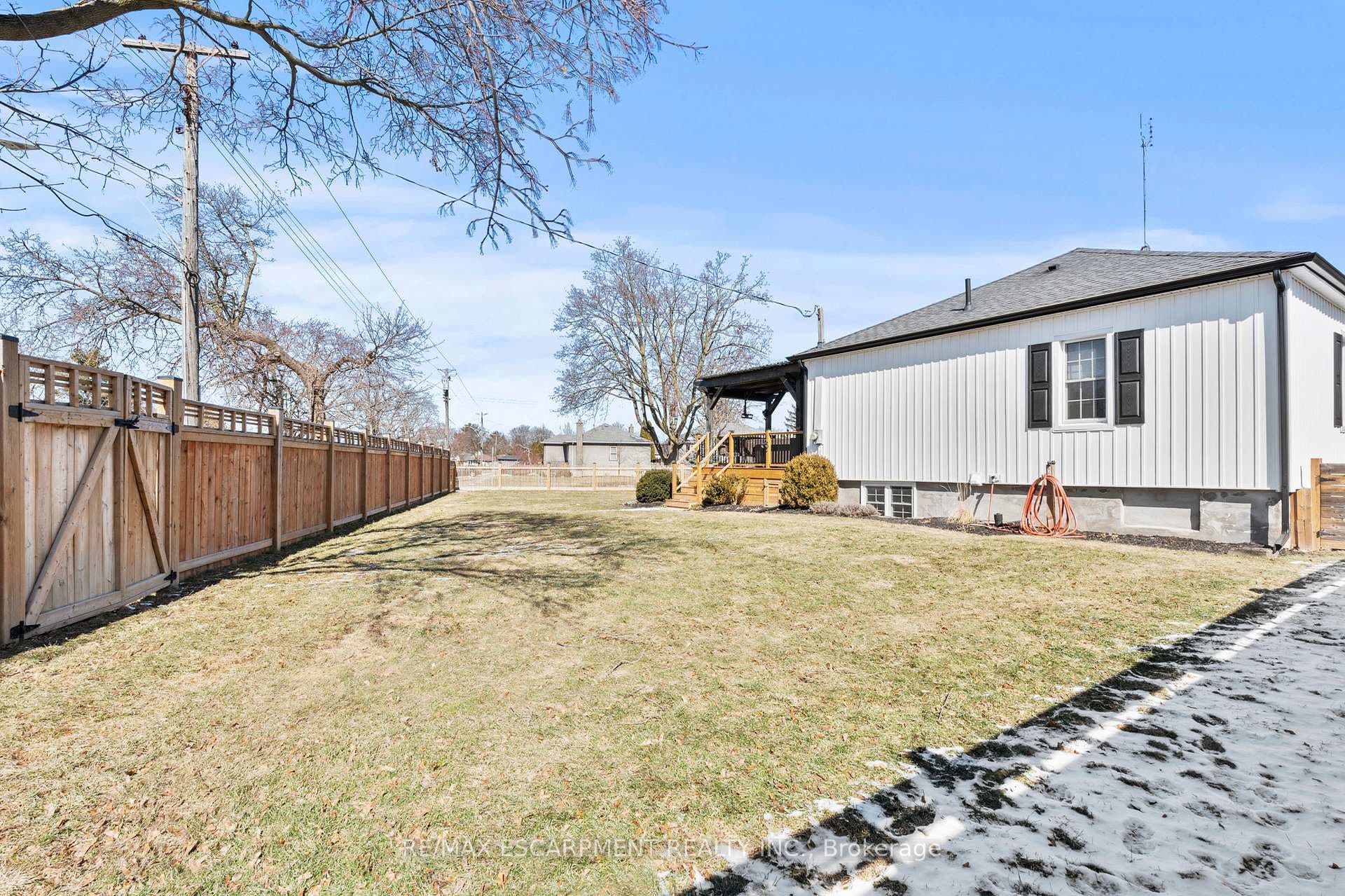 48 Windsor Road photo 41