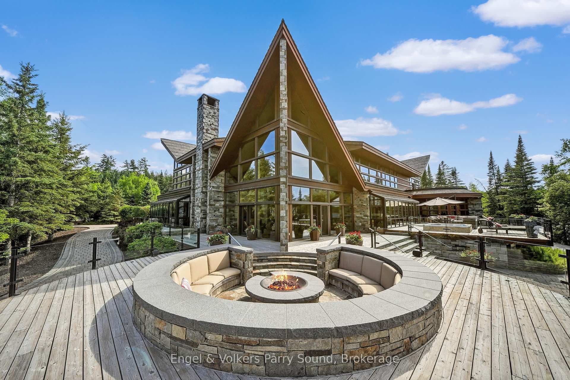 Waterside Firepit