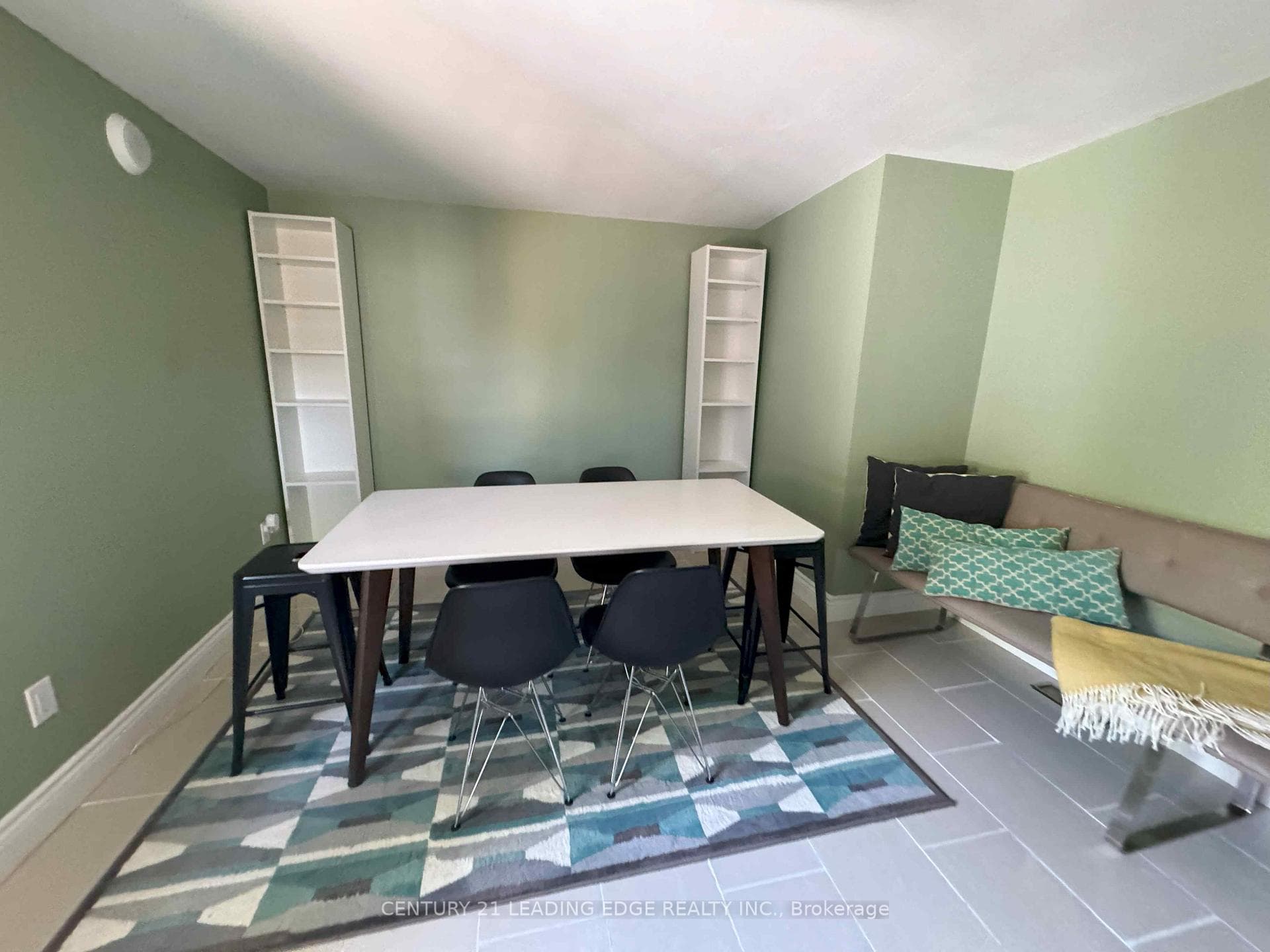 158 William Street photo 14