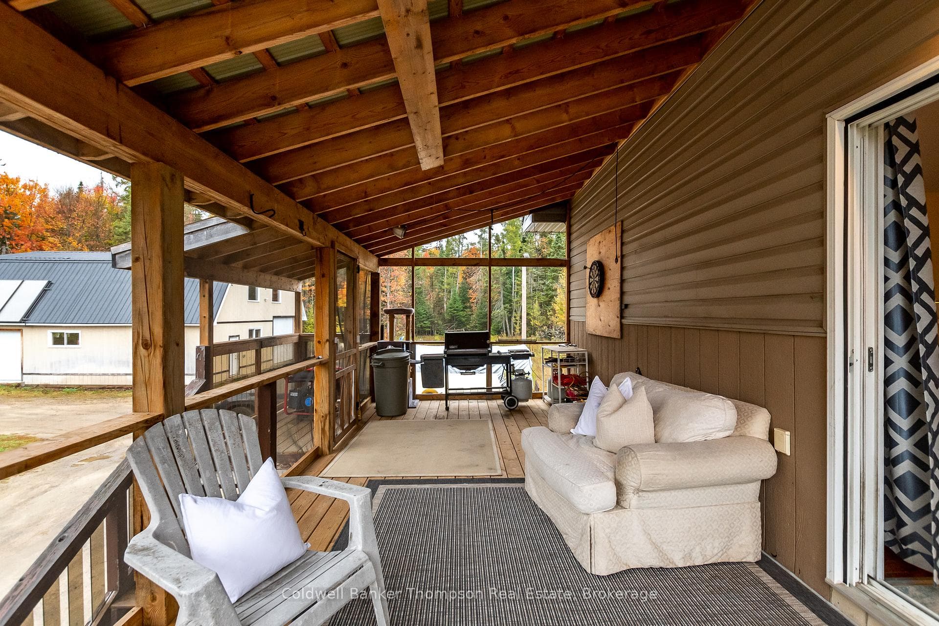 20 Wolf Paw Road photo 15