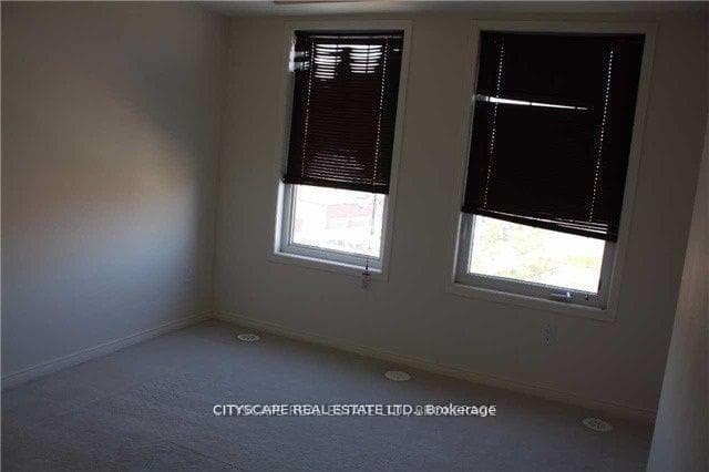 5625 Oscar Peterson Boulevard Unit 16 photo 2